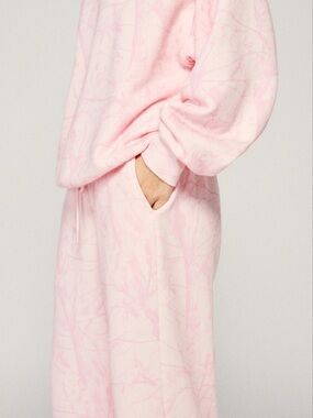 Dairy Boy PINK CAMO straight leg sweatpants